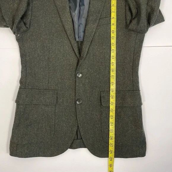 J. Crew Men's Ludlow Blazer 38S .